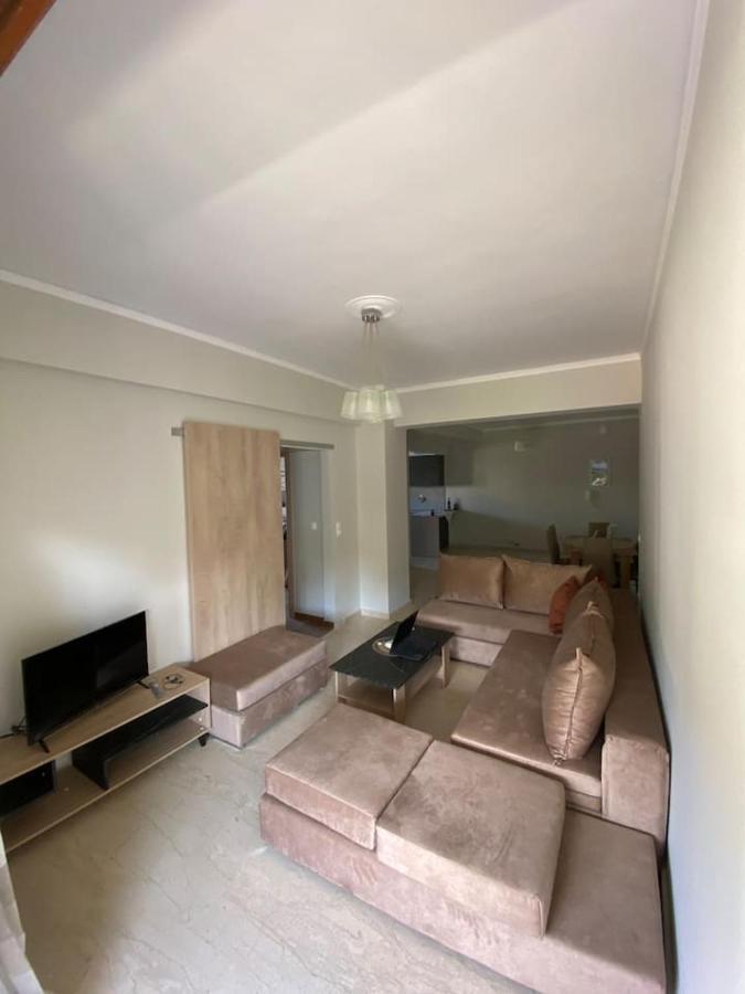 Panos Apartment